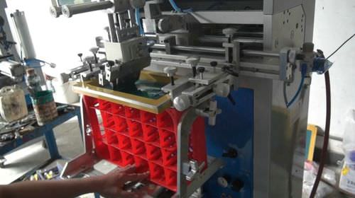 Machine de sérigraphie automatique - 400FH - LC Printing Machine Factory Limited - couleur / pour caisses en plastique / à plat