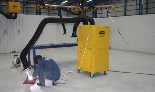 Aspirateur de fumée mobile - UNVEREN Co.Inc. - de soudage / à filtre électrostatique / avec bras d'aspiration