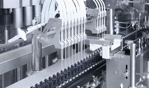 Machine de remplissage et de fermeture pour flacon - KFM series - Bausch + Ströbel Maschinenfabrik Ilshofen GmbH+Co. KG - pour applications stériles