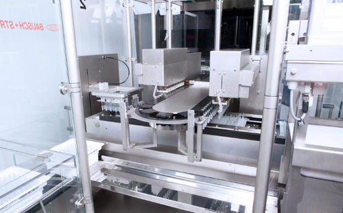 Dénesteur automatique - SET  - Bausch + Ströbel Maschinenfabrik Ilshofen GmbH+Co. KG - pour seringues