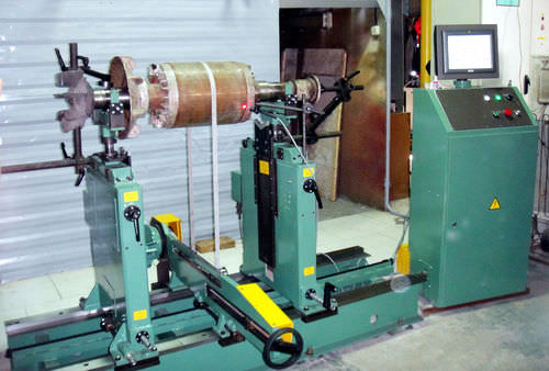 Machine à équilibrer horizontale - 9K716 - VNESHTORG-MICRON - dynamique / pour rotor / universelle