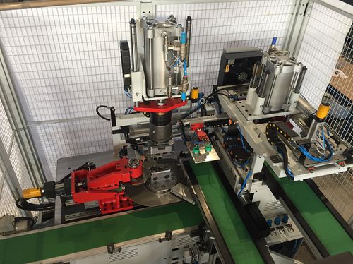 Ligne de production de profilés - PB Engineering - automatique