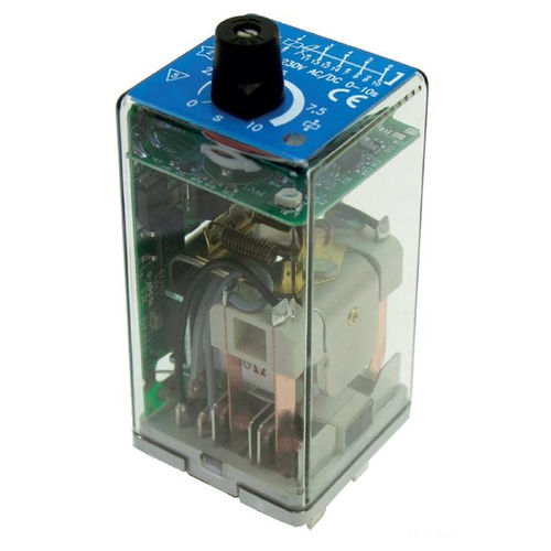 Relais de surveillance de tension - MTDV4-U200 - Mors Smitt BV - embrochable / ajustable