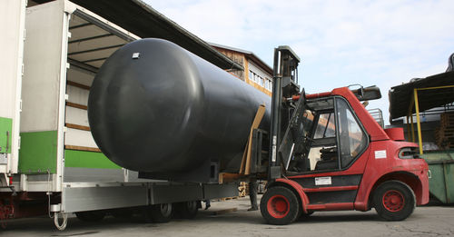 Récipient sous pression - OMEGA AIR d.o.o. Ljubljana - de stockage / en métal / horizontal