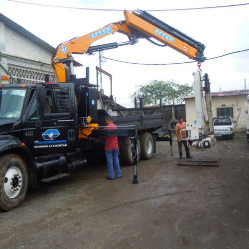 Grue montée sur camion - 250  - Effer S.p.a - à flèche articulée / de chargement / de levage