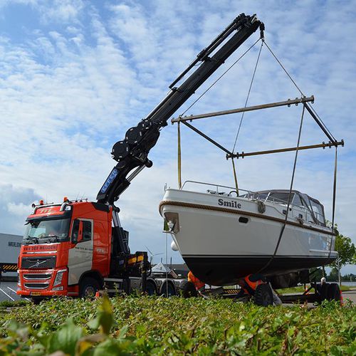 Grue montée sur camion - 1405  - Effer S.p.a - à flèche articulée / de chargement / hydraulique