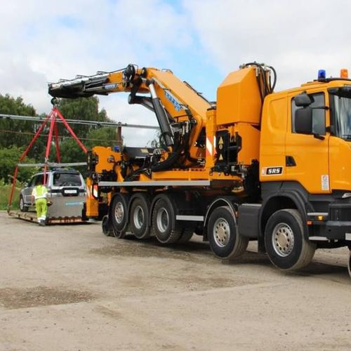 Grue montée sur camion - 2755  - Effer S.p.a - télescopique / pour applications ferroviaires / de chargement
