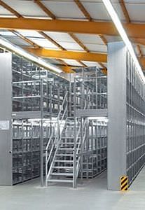 Rayonnage pour entrepôt de stockage - Hofe Regalsysteme - pour charges lourdes / pour archives / de grande hauteur