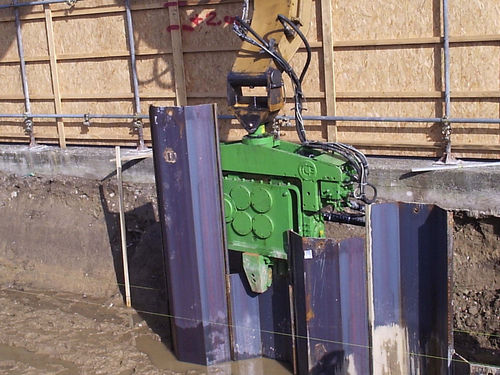 Marteau de battage vibrant - 823SH - International Construction Equipment BV
