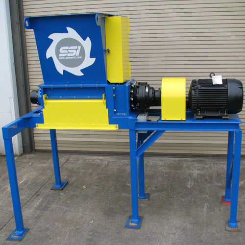 Déchiqueteur secondaire - Uni-Shear® SR300 - SSI Shredding Systems, Inc. - à 1 arbre / papier / de déchets solides et en vrac