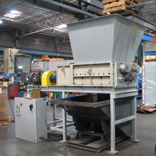 Déchiqueteur primaire - Quad® Q55 - SSI Shredding Systems, Inc. - à 4 arbres / pour déchets médicaux / métal