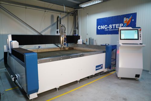 Machine de découpe au jet d'eau - HPC-2515 - CNC-STEP GmbH & Co. KG - pour acier / pour pierre / de profilés