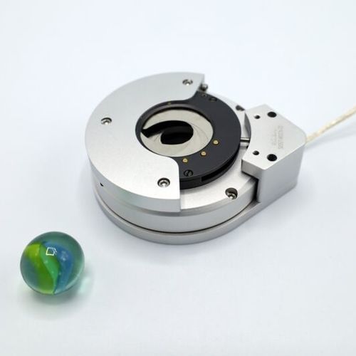 Diaphragme à iris motorisé - SID-5714-ID-22 - SmarAct GmbH - en aluminium / en titane