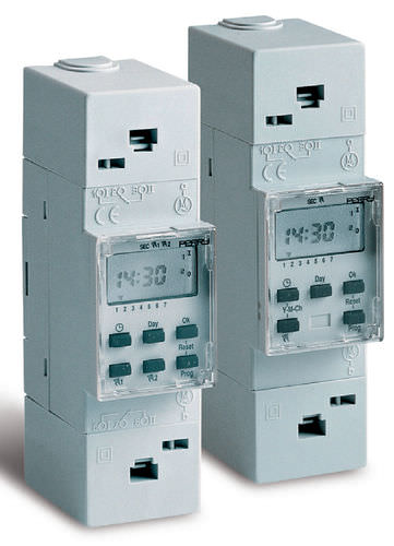 Interrupteur horaire numérique - 1IO 0080 - PERRY ELECTRIC - sur rail DIN