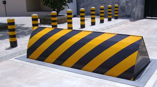 Borne escamotable hydraulique - PAS 68 | RB780CR - Avon Barrier - road-blocker