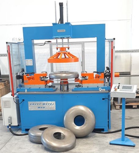 Machine de bordage automatique - SMM-700 - Sheet Metal Men s.r.l. - pour bouteilles de gaz