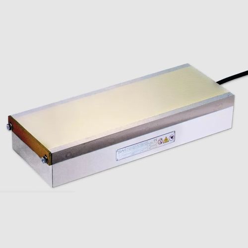 Plateau magnétique électropermanent - 243.71 - SAV GmbH - rectangulaire / pour rectification