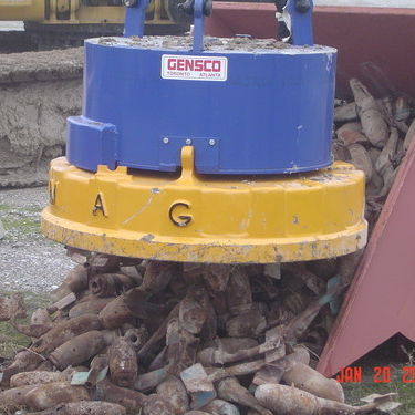 Électroaimant de levage à commutation électrique - HMAG series - Gensco Equipment - pour manutention de ferraille / de débris ferreux / circulaire