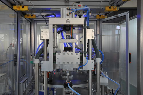 Machine d'assemblage automatique - A UNO TEC SRL - pour applications industrielles / à table rotative