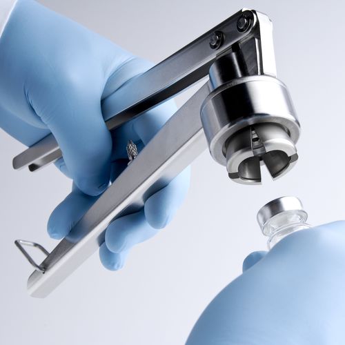 Outil de sertissage manuel - Altmann Analytik Gmbh & Co. KG - pour embout