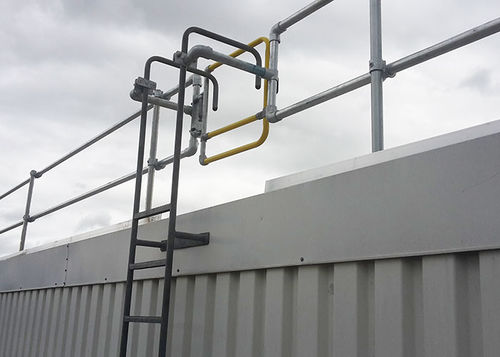 Garde-corps autoportant - KEE SAFETY  - avec porte à fermeture automatique / en acier galvanisé / pour point d'accès échelle