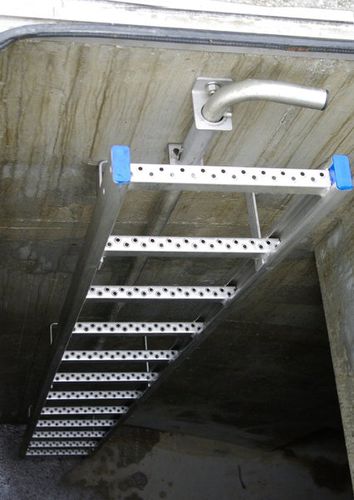 Échelle en acier inoxydable - SiS series - Huber Technology - simple / pour citernes