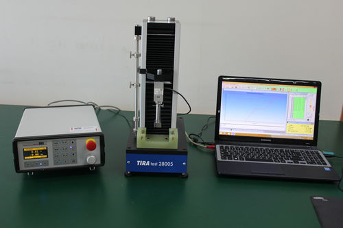 Machine d'essai de force - TT28005 XS - TIRA GmbH - contrôlable par PC