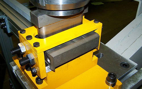 Poinçonneuse automatique - Kingsland Engineering - mécanique / pour profilés / de tubes