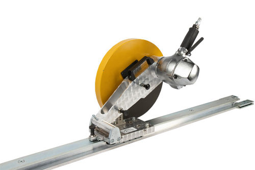 Machine à scier à panneaux - BWC - DWT GmbH - pour métaux / pour tubes / automatique
