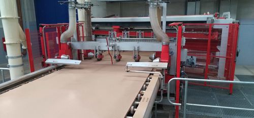 Machine de bordage automatique - Dieffenbacher