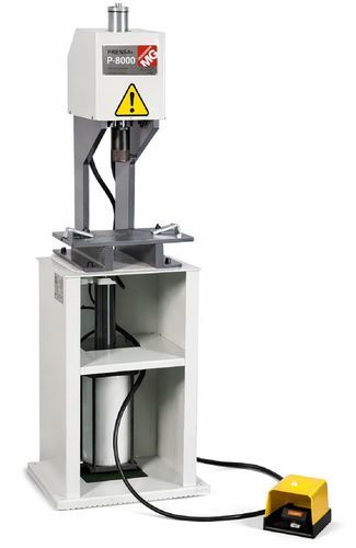 Presse pneumatique - P-8000 G - TRONZADORAS MG - à poinçonner / pour aluminium