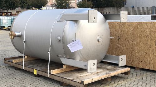 Récipient vertical - BAGLIONI - pour liquides / en métal / sous pression