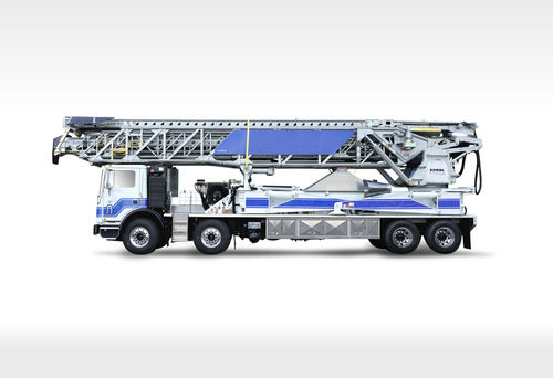 Camion grue - LB 33T4 - SCHWING GmbH - à 4 essieux / pour chantier