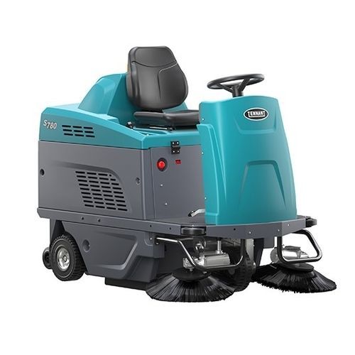 Balayeuse autoportée - S780 - Tennant - à batterie / d'intérieur / d'extérieur