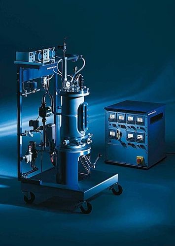 Bioréacteur / fermenteur de laboratoire - 7 - 30 l | NLF - Bioengineering, Inc. - de synthèse parallèle / combiné