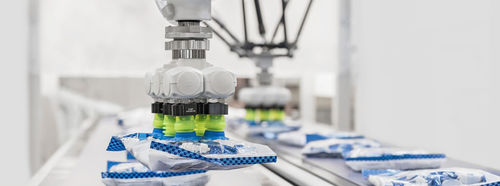 Robot pour centre d'usinage - B&R Industrie-Elektronik - à grande vitesse