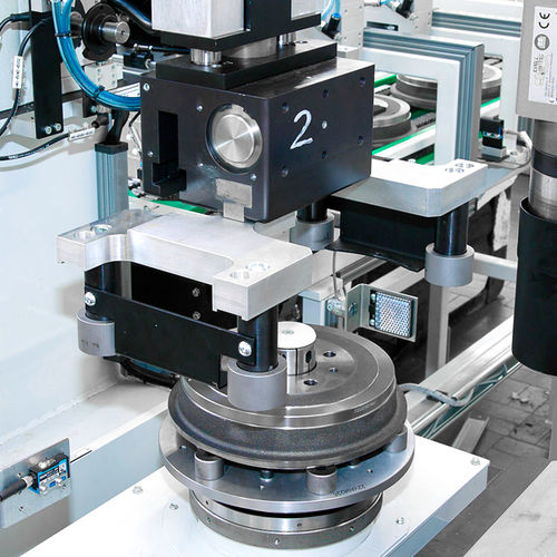 Machine à équilibrer verticale - VUBK50-UF-A-C - CEMB - statique / pour tambour de frein / automatique