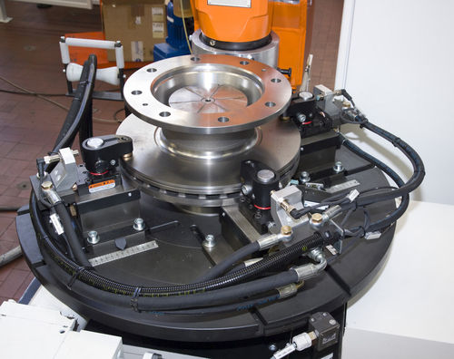 Machine à équilibrer verticale - VPUBK40-TO - CEMB - dynamique / pour disque de frein / de poids lourds