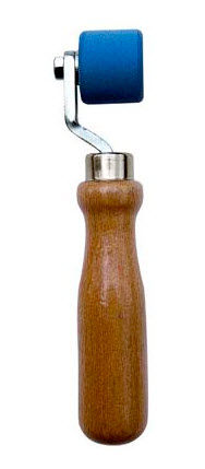 Rouleau de pression avec manche en bois - 28 mm - BAK Technology Ltd.