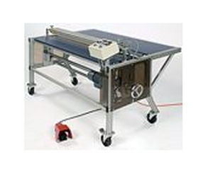 Table chauffante - 1.4 - 4 kW, 1 000 - 3 000 mm | HBR series - BAK Technology Ltd.