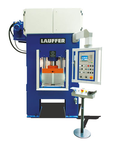 Presse à poinçonner - Lauffer Pressen GmbH & Co. KG, Maschinenfabrik