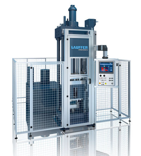 Presse hydraulique - Lauffer Pressen GmbH & Co. KG, Maschinenfabrik - de frittage / CNC
