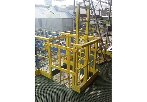 Portail pivotant - UDG series - Meiser - automatique / pour échelle à crinoline / en polyuréthane