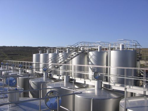 Passerelle piétonne abattante - VLS Technologies - pour citernes / en acier inoxydable / durable