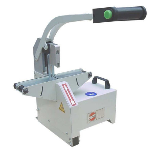 Machine de coupe à commande manuelle - MINICUT - CLAVEL - à lame rotative / pour caoutchouc / de tuyau flexible