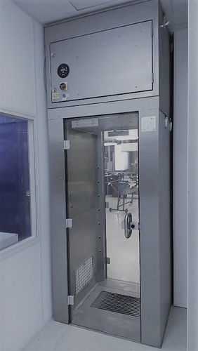Douche de sécurité sur pied - Z-250-2020  - Jeti GMBH - de décontamination / pour salle blanche / à air