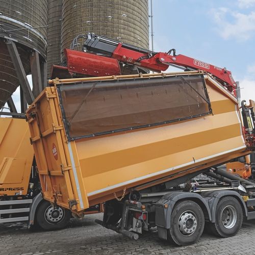 Grue montée sur camion - F135AK series - Fassi gru S.p.A - à flèche / pour chantier / de levage