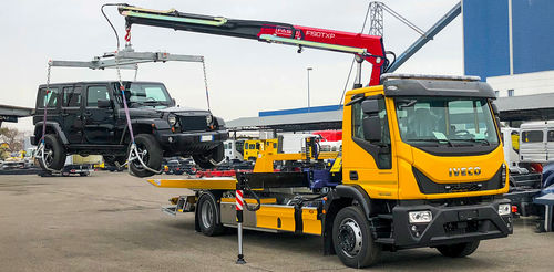 Grue montée sur camion - F190ATXP series - Fassi gru S.p.A - à flèche / pour l'industrie automobile / de levage
