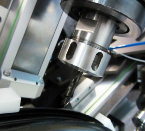 Machine de perçage contrôlée par PLC - Cera Engineering - verticale
