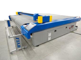 Machine de découpe à couteau - FIAB 3000 CMS - FIAB - pour textiles / CNC